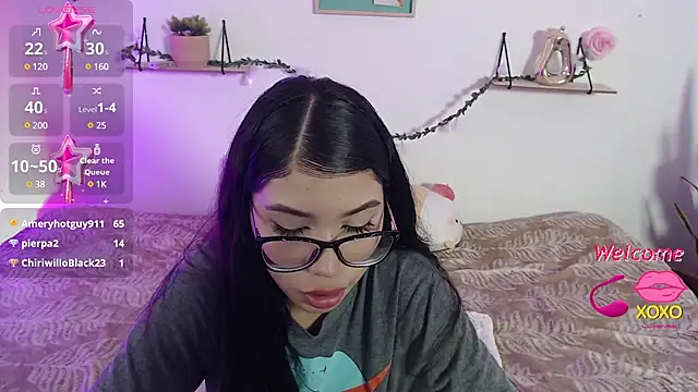 AmberJeong online show from 01.14.25