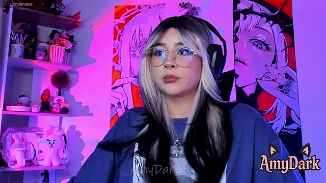  AmyDark online show from 05.17.26