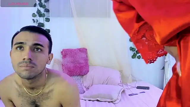 Snapshot of catalina_and_roger chatting on 10.14.25 catalina and roger online show from 10.14.25