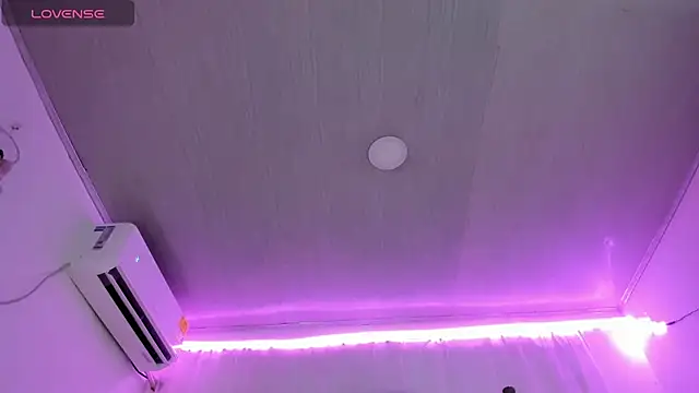 Snapshot of catalina_and_roger chatting on 11.24.25 catalina and roger online show from 11.24.25