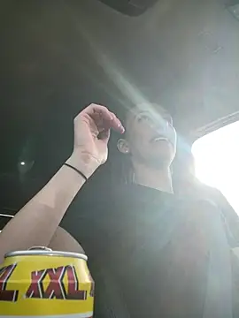 lola tentatiion online show from 03.21.25