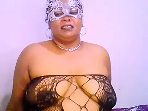 Mysterylady143 online show from 02.08.25