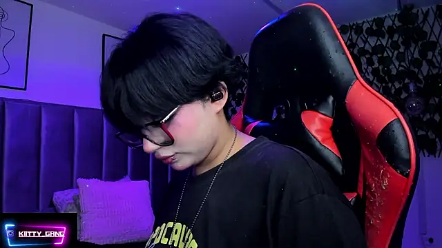 Kitty Gang online show from 02.03.26