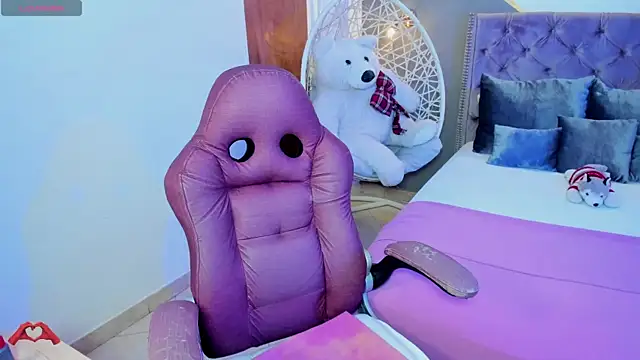 Snapshot of laris_park chatting on 01.18.25 laris park online show from 01.18.25