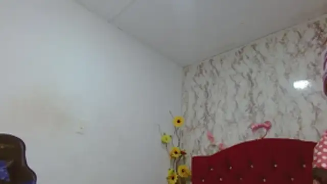 Snapshot of AlexaFontana chatting on 02.13.26 AlexaFontana online show from 02.13.26