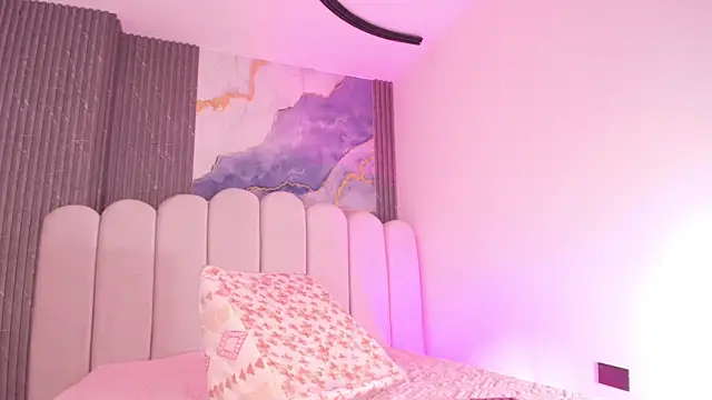 luce williams online show from 12.01.25