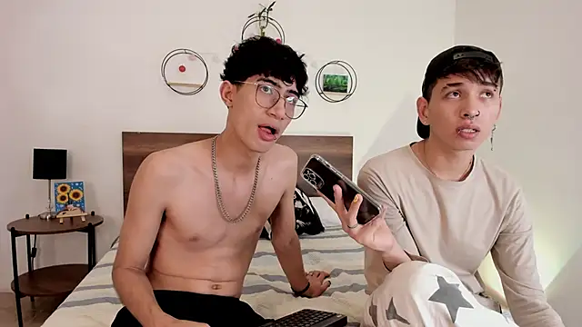 Snapshot of novaybrian chatting on 12.10.24 novaybrian online show from 12.10.24