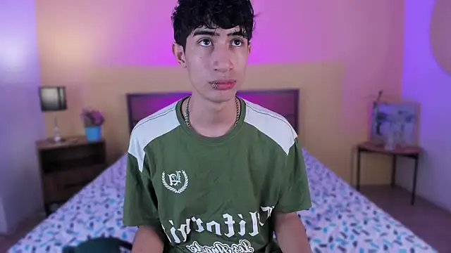 Snapshot of novaybrian chatting on 12.23.24 novaybrian online show from 12.23.24