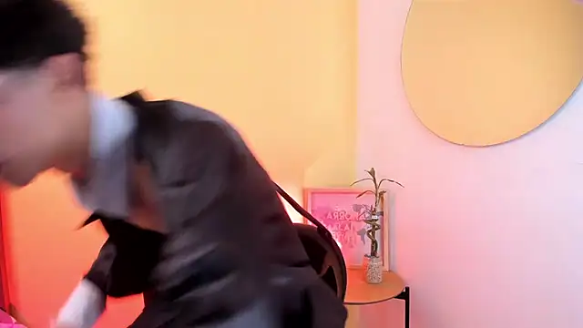 Snapshot of novaybrian chatting on 01.31.25 novaybrian online show from 01.31.25