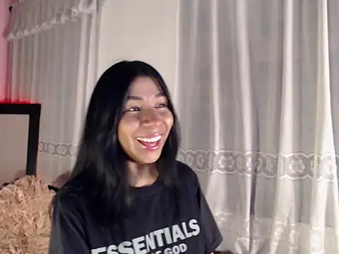 Snapshot of selene_gils chatting on 04.02.26 selene gils online show from 04.02.26