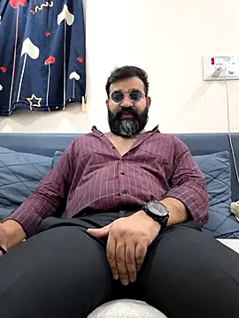 Fun Guuy online show from 04.12.26