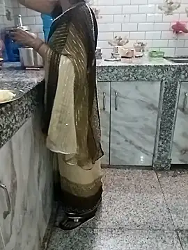 Saroj-Shah online show from 10.04.25