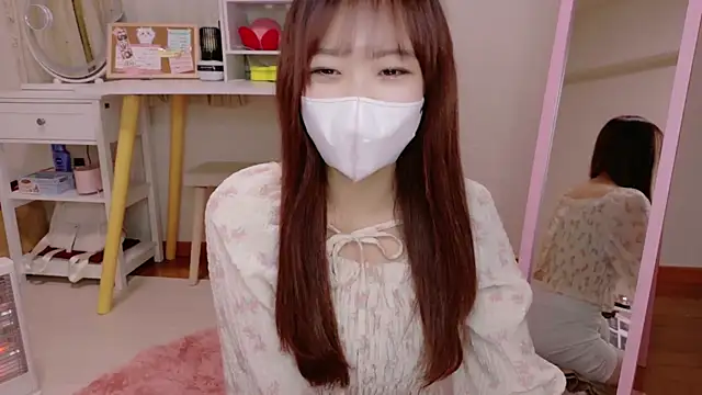 Snapshot of HANApipi chatting on 01.20.25 HANApipi online show from 01.20.25