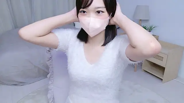 Snapshot of HANApipi chatting on 09.11.25 HANApipi online show from 09.11.25