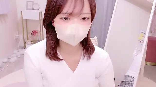 Snapshot of HANApipi chatting on 11.20.25 HANApipi online show from 11.20.25