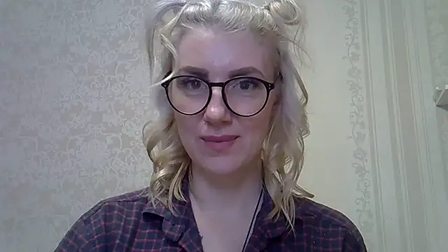 Snapshot of Pabonya91 chatting on 02.06.25 Pabonya91 online show from 02.06.25