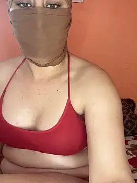 Lalou online show from 04.05.26