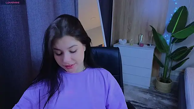 Jenna Adams  online show from 03.08.25