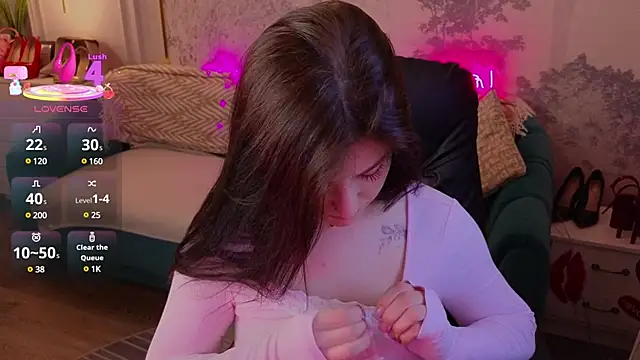 Jenna Adams  online show from 03.15.25