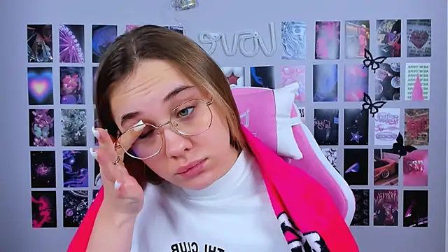 MiaMilas online show from 02.08.25