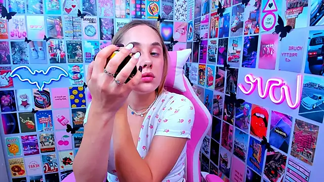 MiaMilas online show from 09.30.25