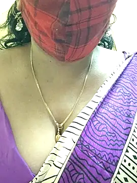 mallu-sumi online show from 02.22.25