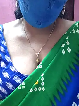 mallu-sumi online show from 03.12.25