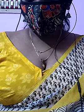 mallu-sumi online show from 09.28.25