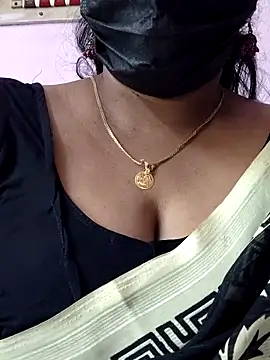 mallu-sumi online show from 02.24.26