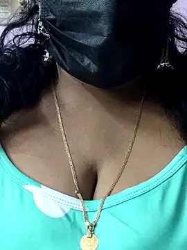 mallu-sumi online show from 03.18.26