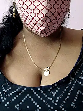 mallu-sumi online show from 05.26.26