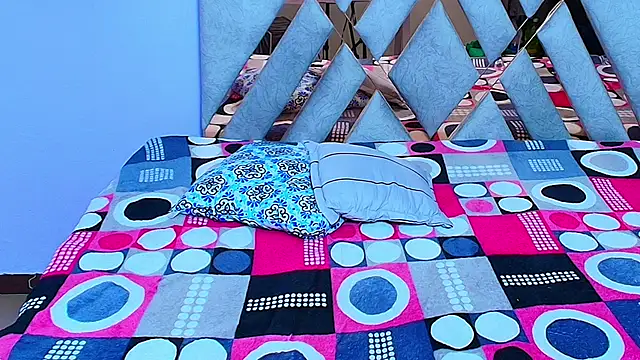 Emily Trujillo online show from 03.08.25