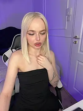 horny blondiee online show from 03.19.25