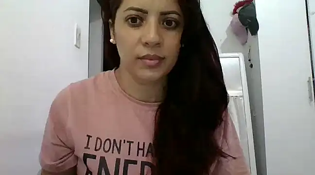 Snapshot of Anne_kis chatting on 03.05.25 Anne kis online show from 03.05.25