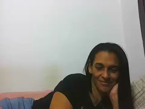 latinbrunettet online show from 01.10.25