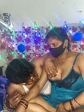 Snapshot of PeaCoooock chatting on 03.07.26 PeaCoooock online show from 03.07.26