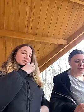 Joannakiss online show from 03.04.25