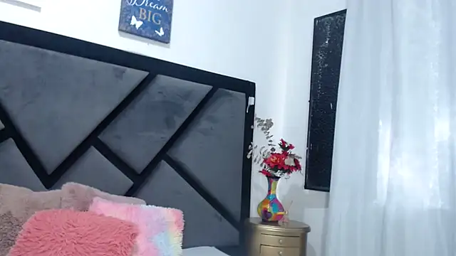 GabrielaDurann online show from 01.07.25