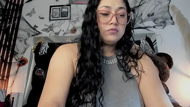 meikochoe online show from 10.23.25