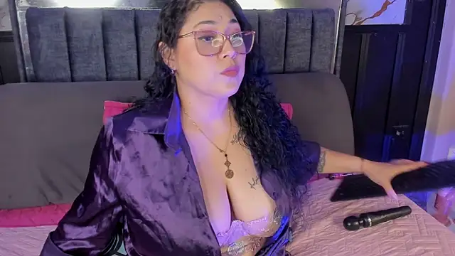 Snapshot of meikochoe chatting on 04.28.26 meikochoe online show from 04.28.26