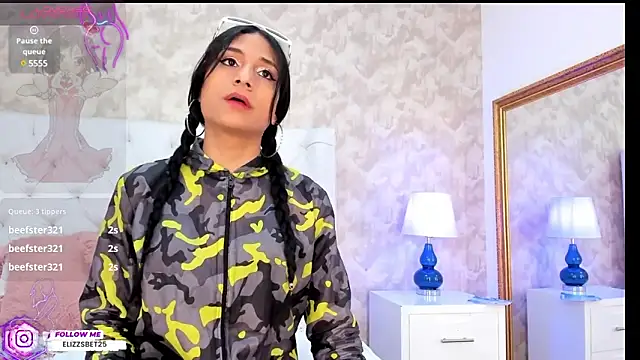 Eliza Thaylor   online show from 01.04.25