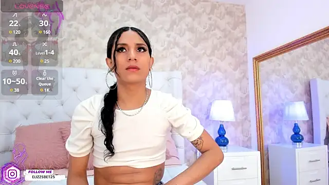 Eliza Thaylor   online show from 02.11.25