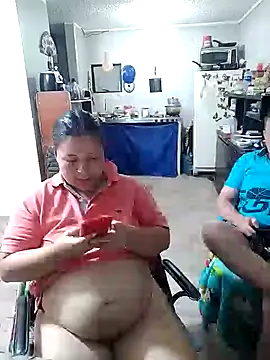 Snapshot of ZuriandAlex chatting on 02.28.25 ZuriandAlex online show from 02.28.25