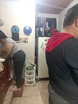 Snapshot of ZuriandAlex chatting on 10.08.25 ZuriandAlex online show from 10.08.25