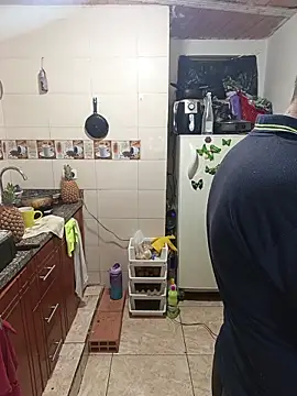 Snapshot of ZuriandAlex chatting on 11.19.25 ZuriandAlex online show from 11.19.25