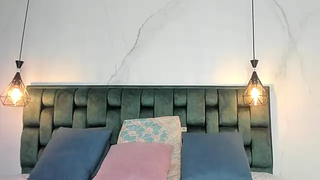 Snapshot of angelswets chatting on 01.24.25 angelswets online show from 01.24.25