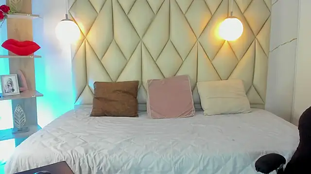 angelswets online show from 07.17.26