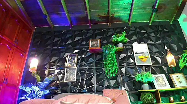 karla 999 online show from 03.14.25