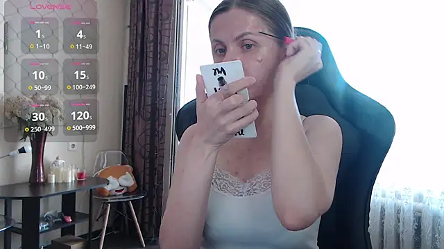 JessieOMays online show from 06.01.26