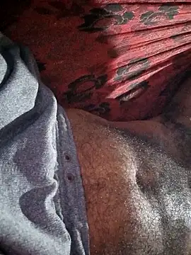 Snapshot of 68_Toni chatting on 11.16.25 68 Toni online show from 11.16.25